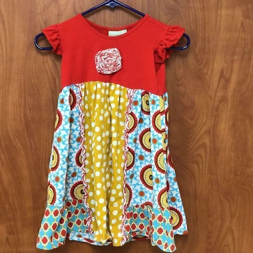 Super sweet little girls, polkadot and flower Dress by sage & Lily size 6X find
